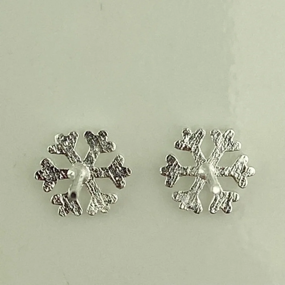 Sterling Silver Snowflake Post Earrings Textured Winter‎ Holiday